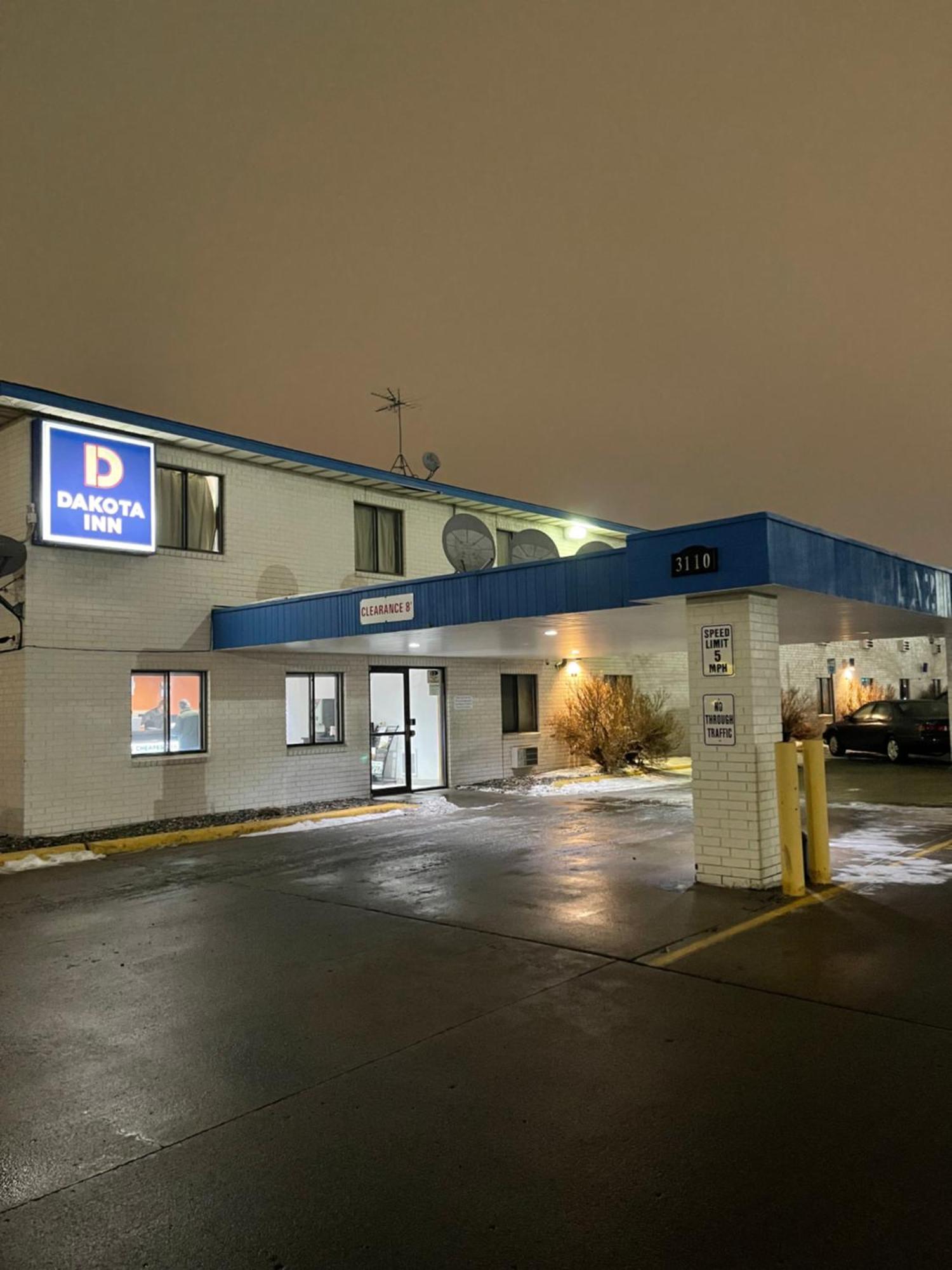 Dakota Inn Фарго Экстерьер фото